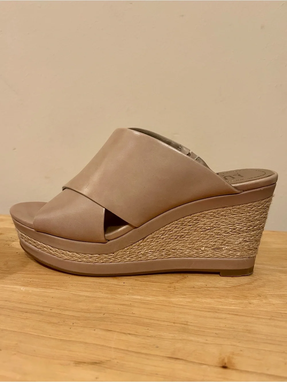 Lucca Lane Debbi Natural leather platform wedge sandals taupe women’s size 8